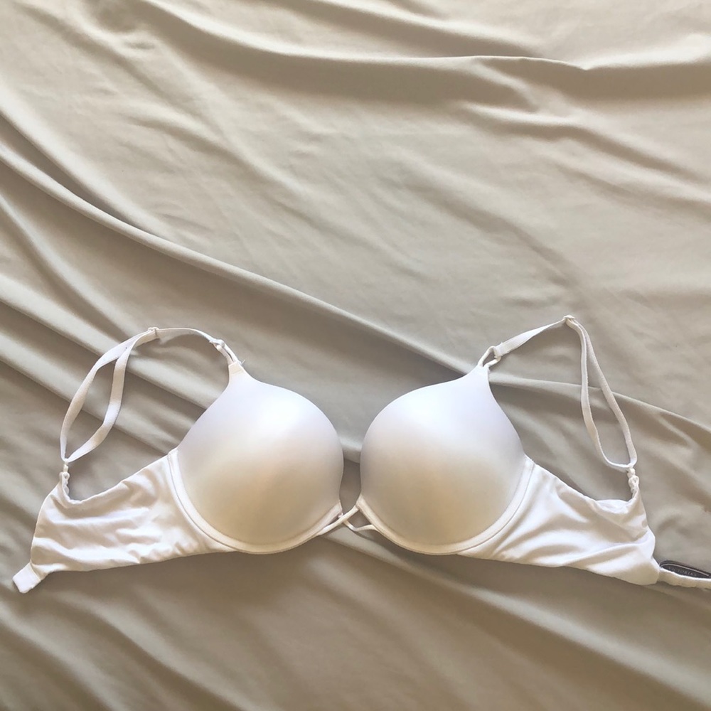 Victoria secret bombshell bra
